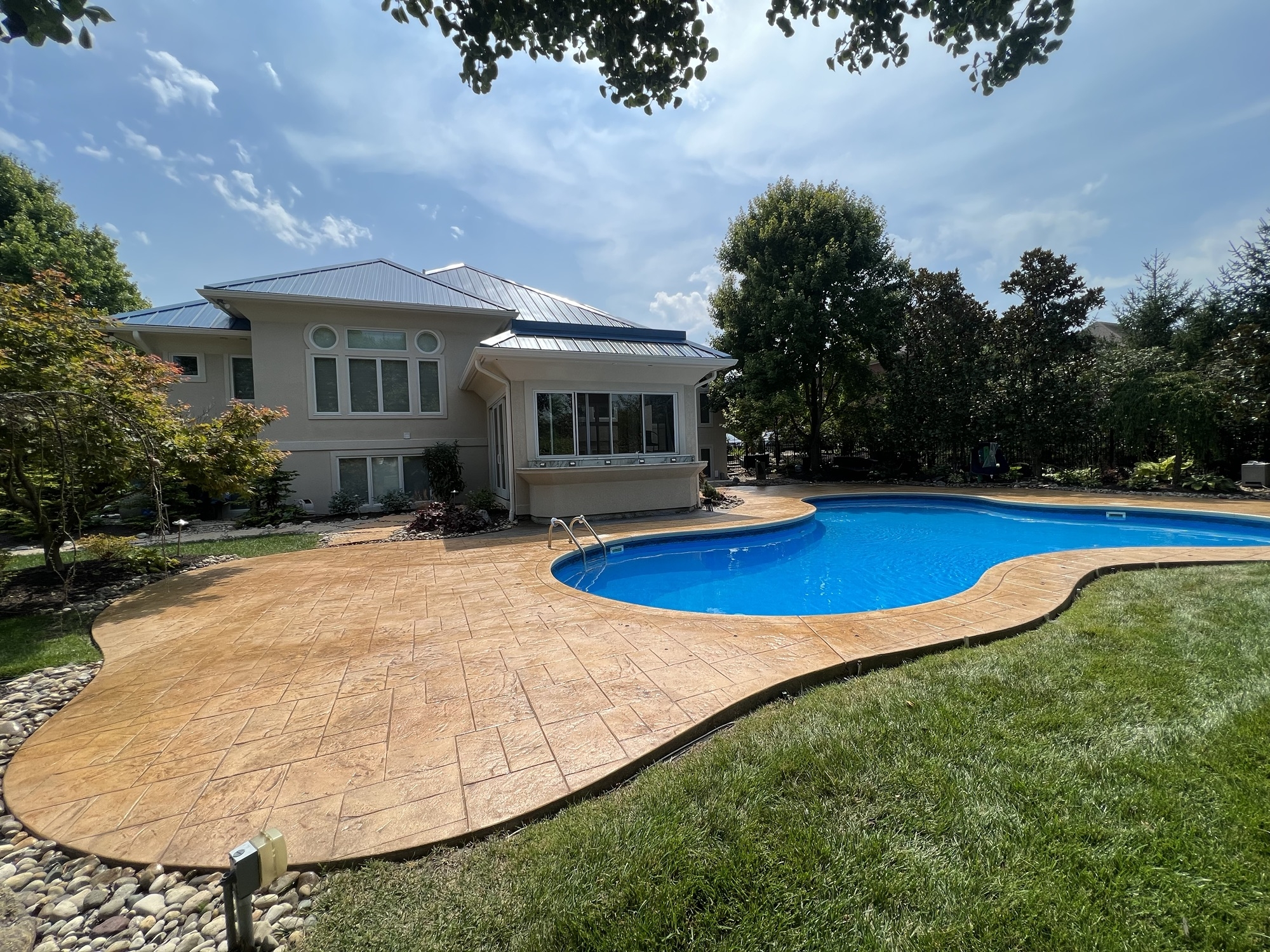 Stamped concrete pool deck sealing companies mason ohio