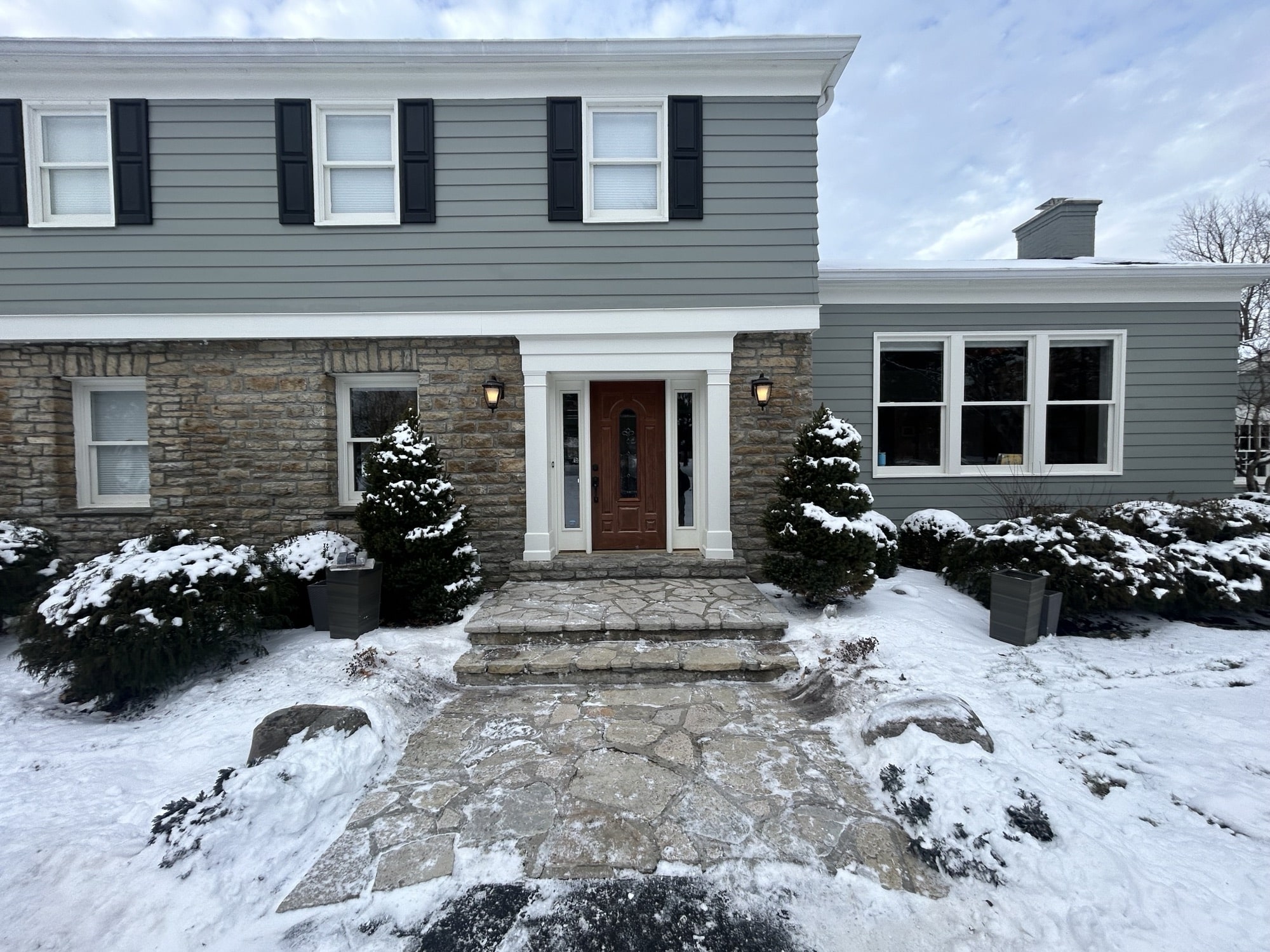 Before picture of front entry makeover in Indian Hill OH